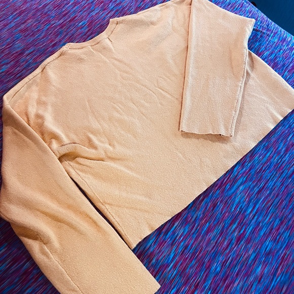 Forever 21 cropped sweater in mustard - Picture 4 of 5